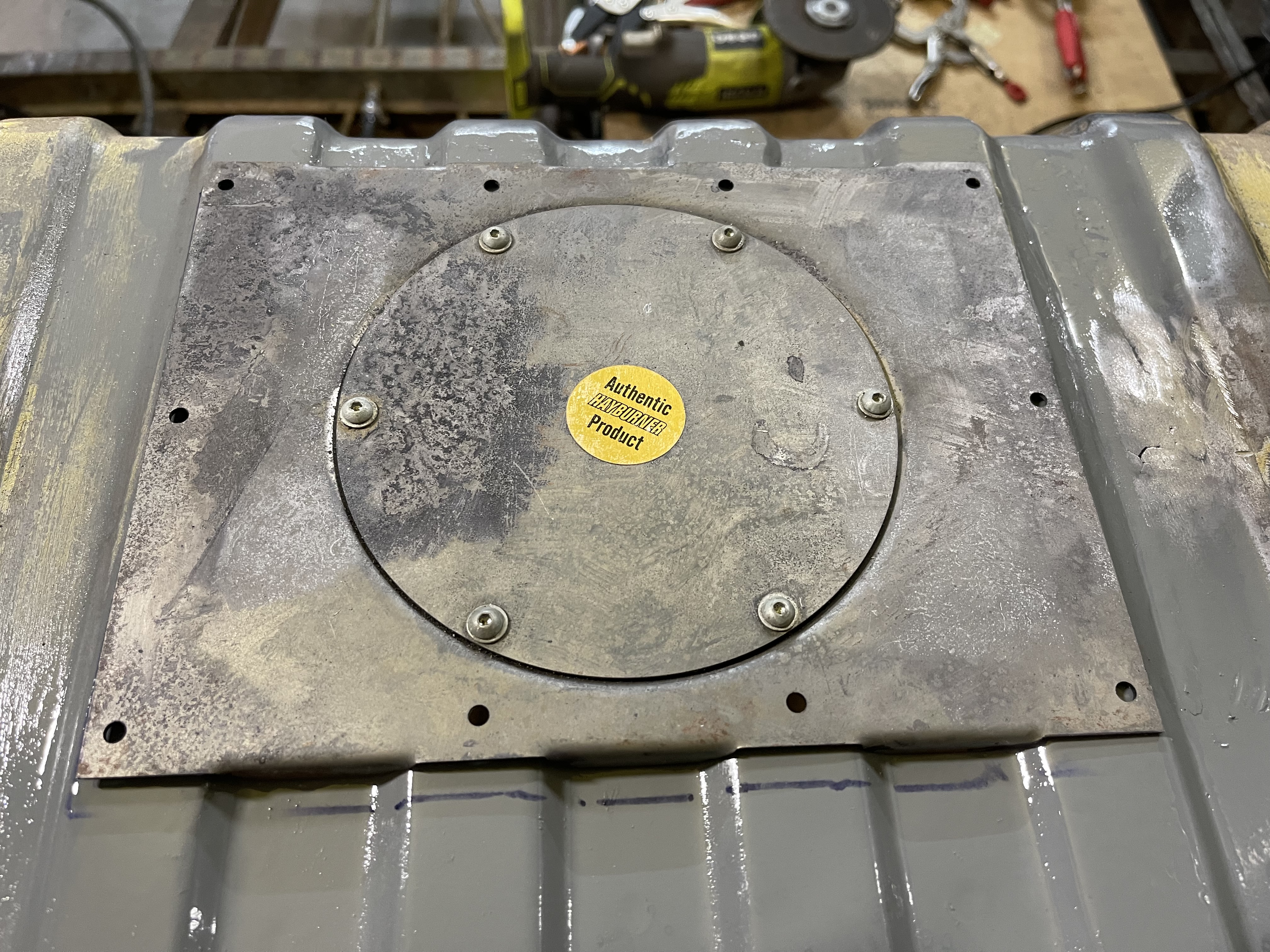 Repairing the Fuel sender access hatch